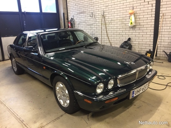 Jaguar XJ
