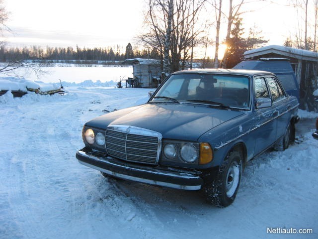 Mercedes-Benz 240