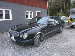 Mercedes-Benz 290