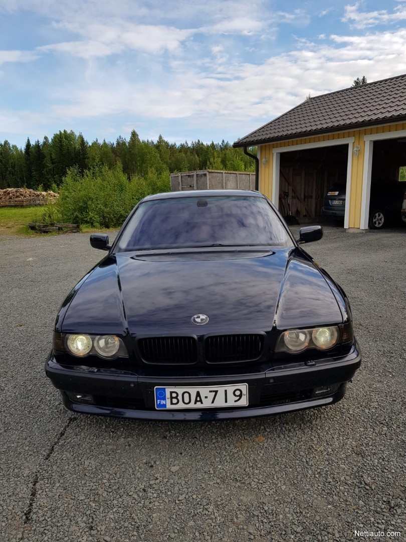 BMW 740