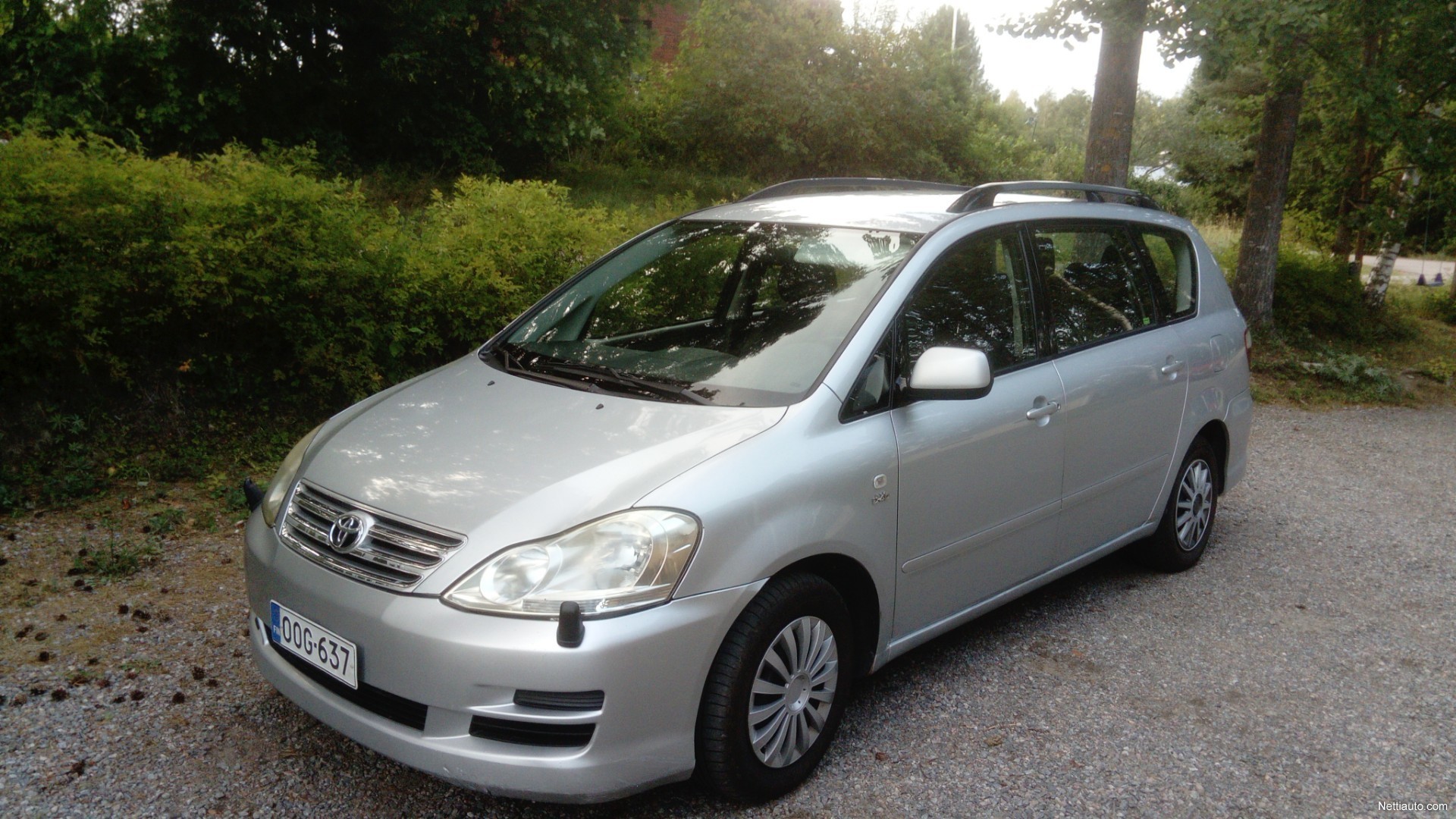 Toyota Avensis Verso