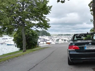 BMW 760