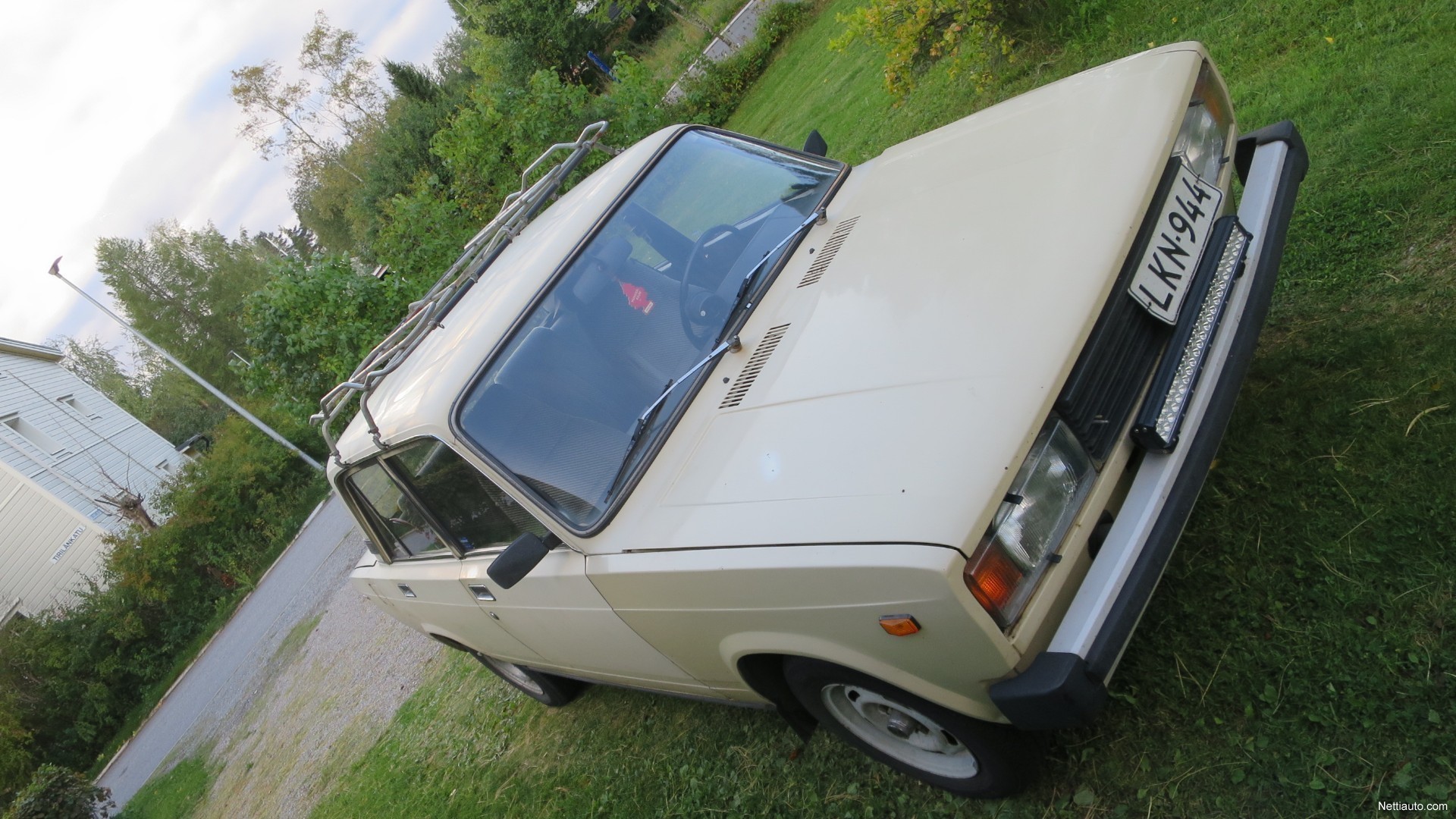 Lada 1200