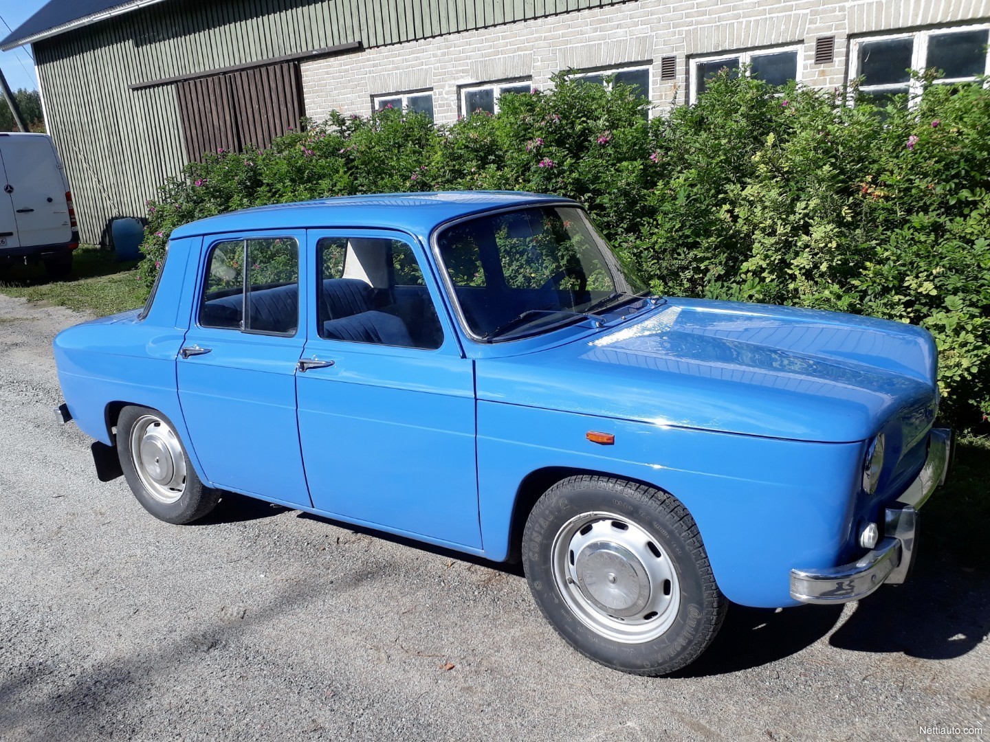Renault 8