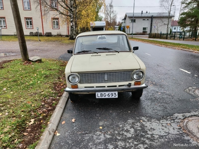 Lada 1200