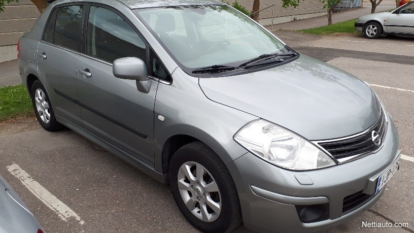 Nissan Tiida