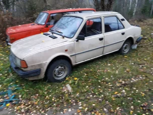 Skoda 120