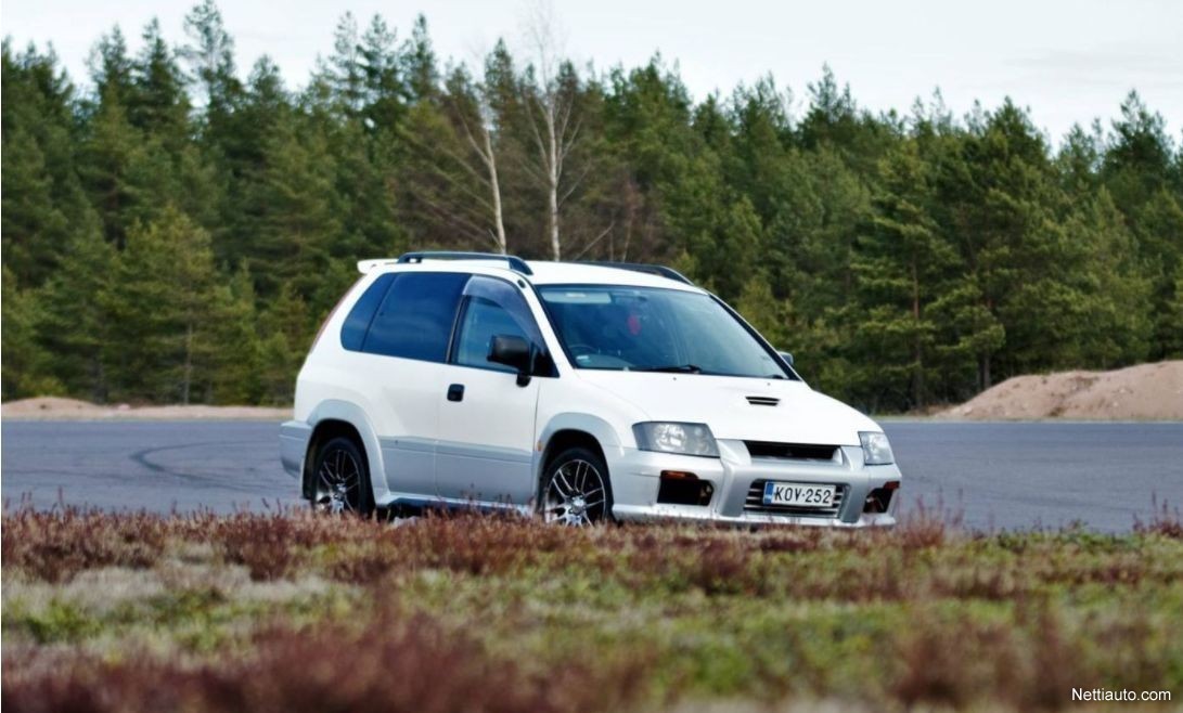 Mitsubishi RVR