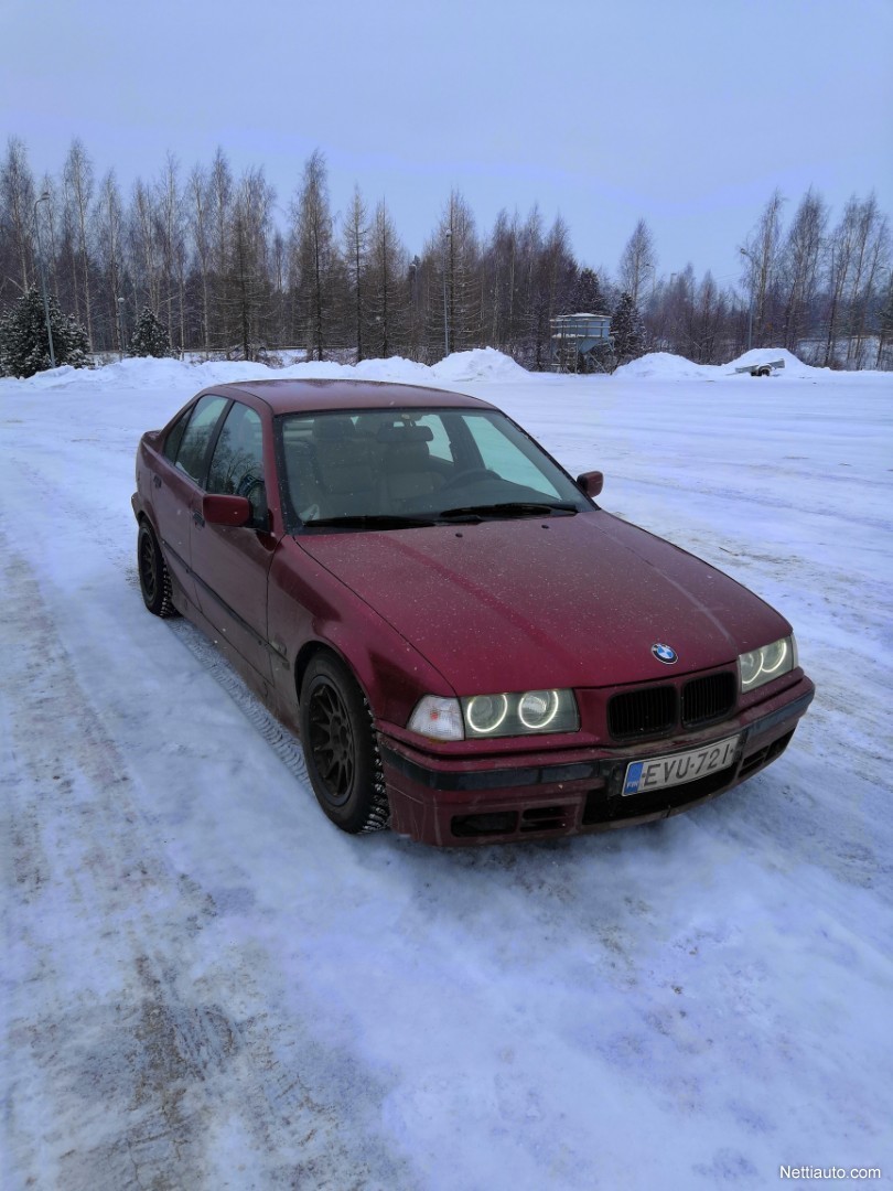 BMW 318iS