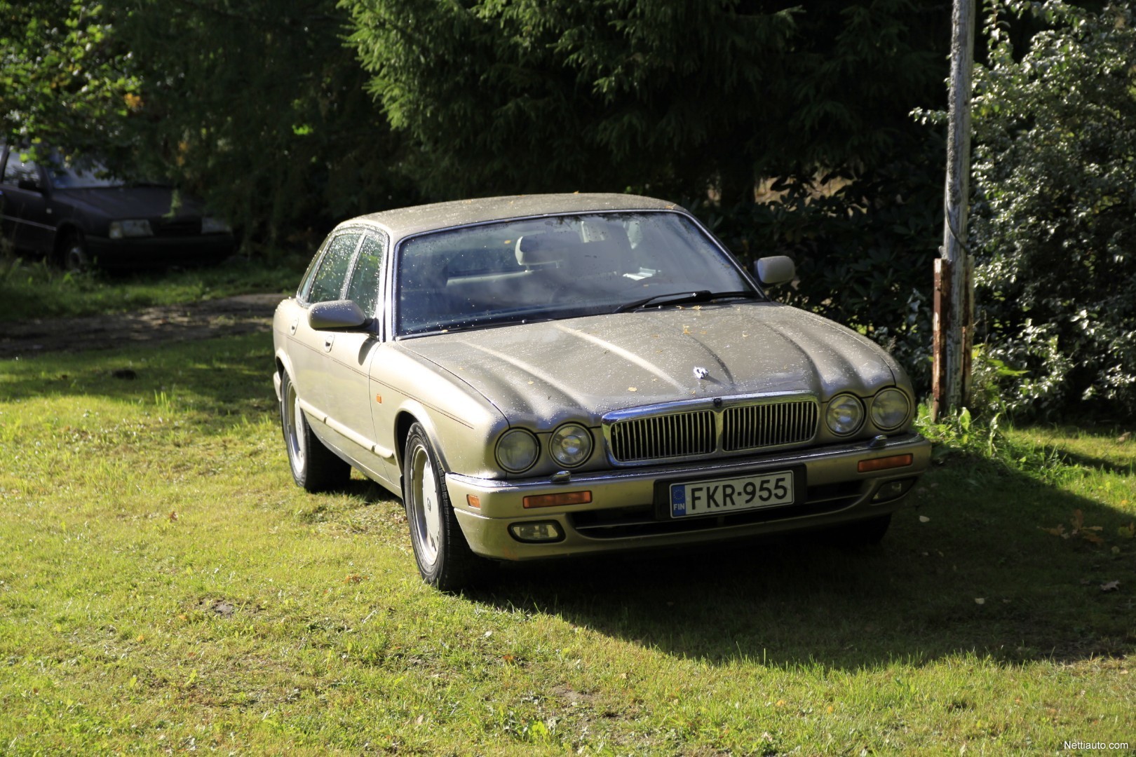 Jaguar XJ6