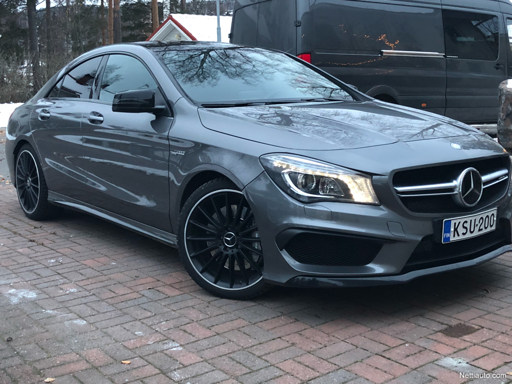 Mercedes-Benz CLA 45 AMG