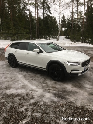 Volvo V90 Cross Country