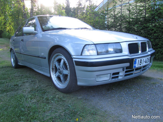 BMW 325