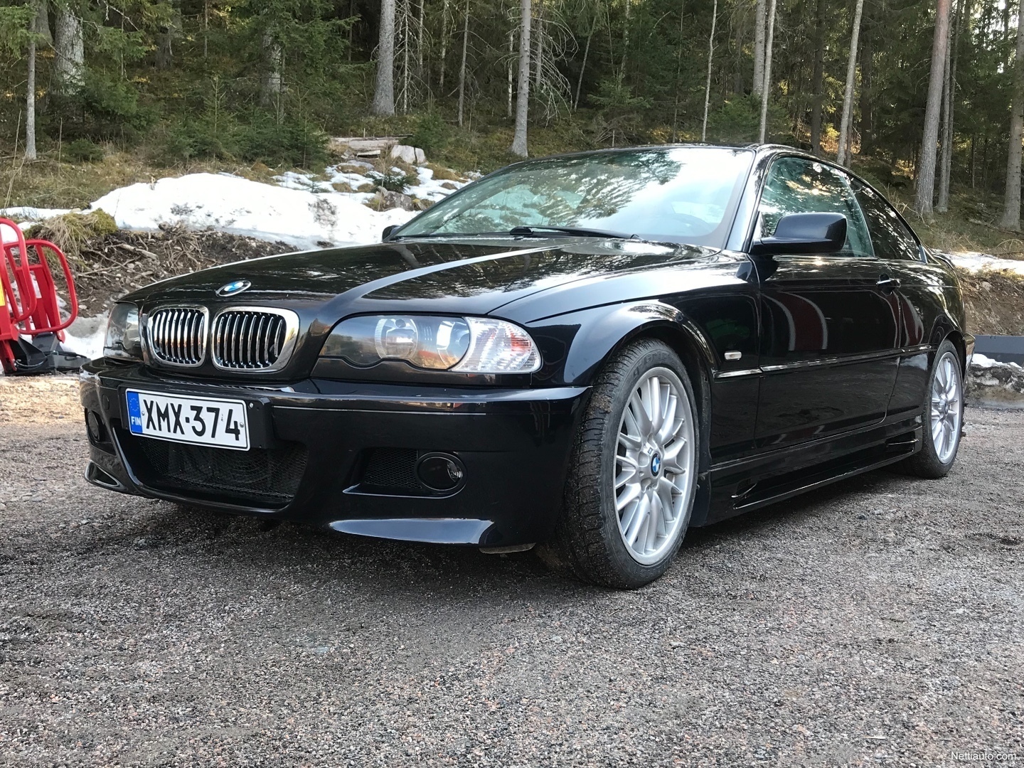 BMW 323