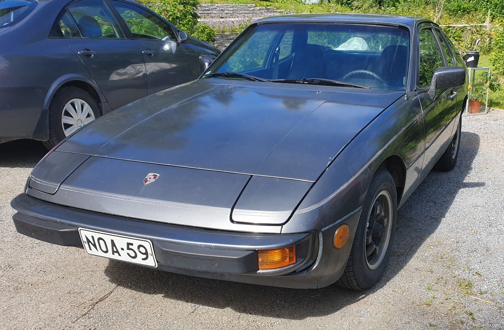 Porsche 924