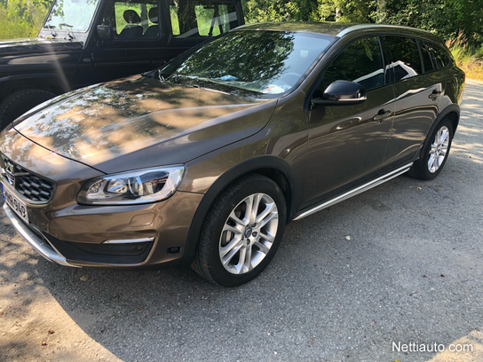 Volvo V60 Cross Country