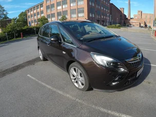 Opel Zafira Tourer
