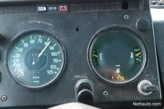Mercedes-Benz 407