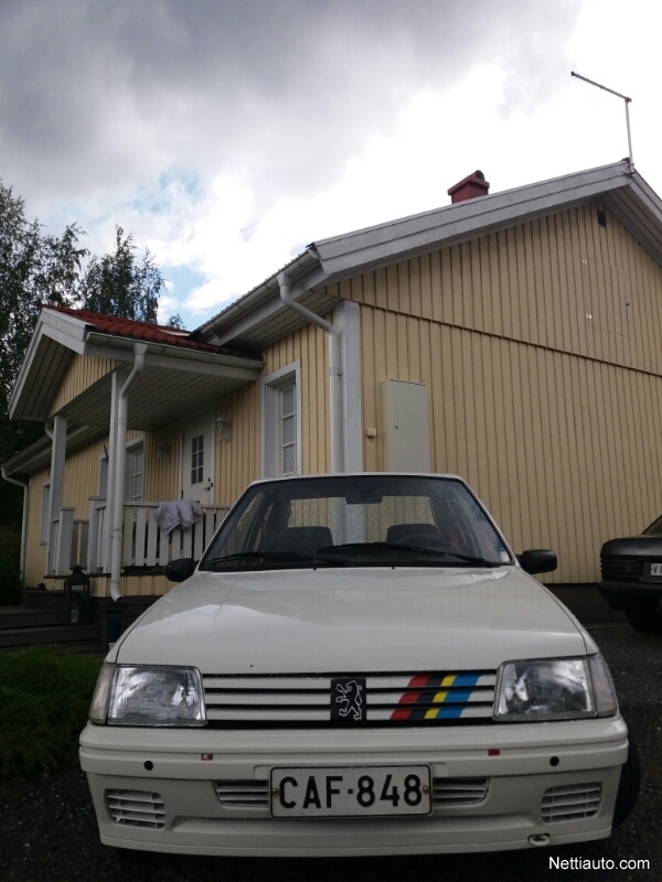 Peugeot 205