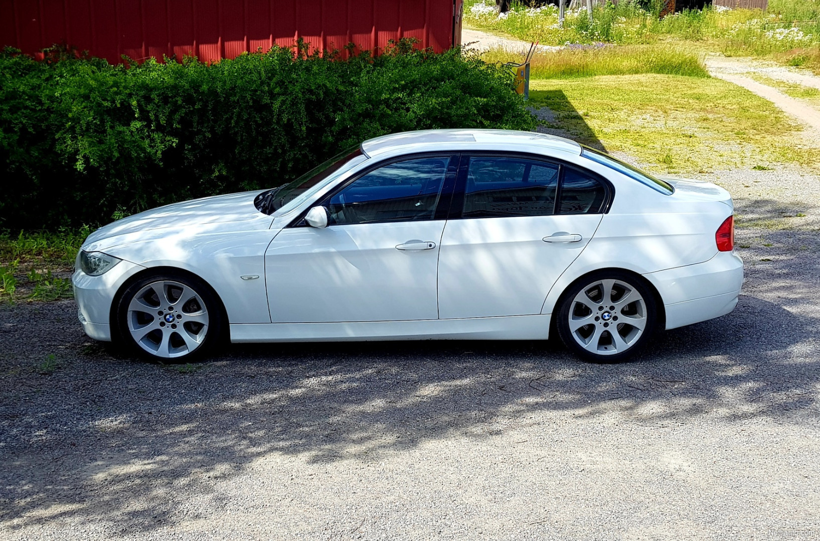 BMW 335