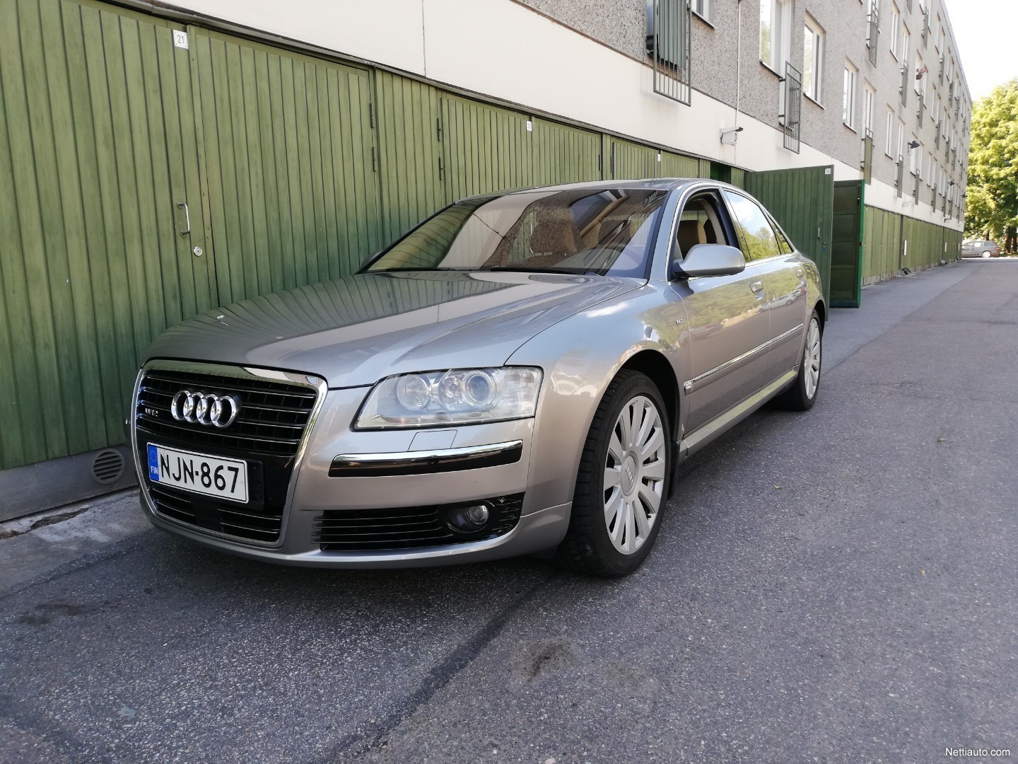 Audi A8