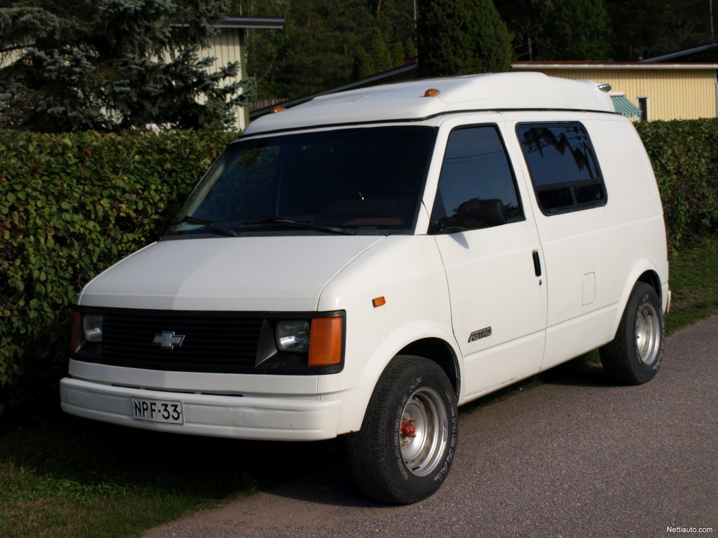Chevrolet Astro