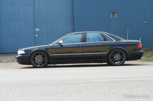 Audi S8