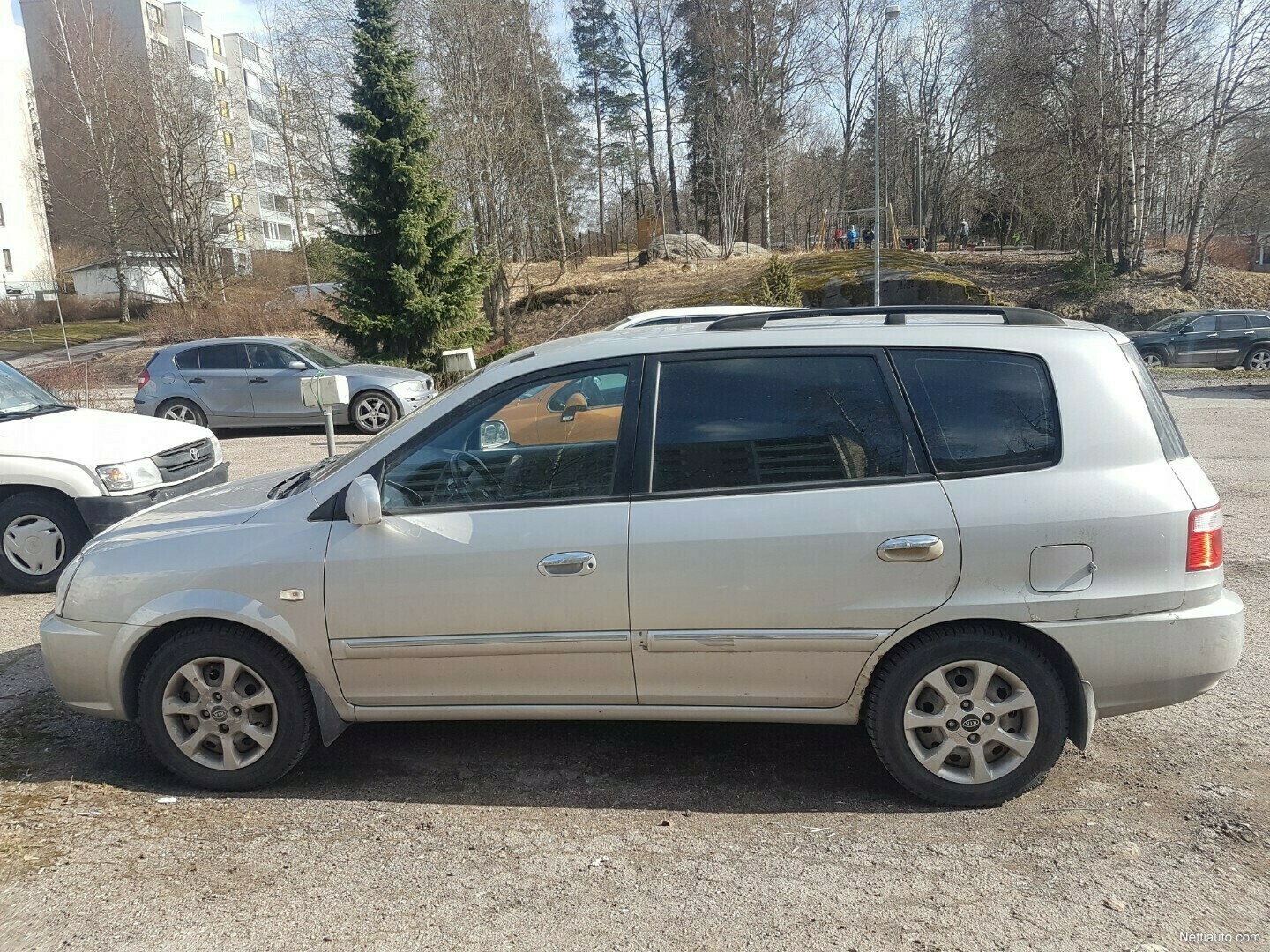 Kia Carens