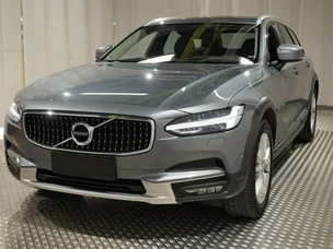 Volvo V90 Cross Country