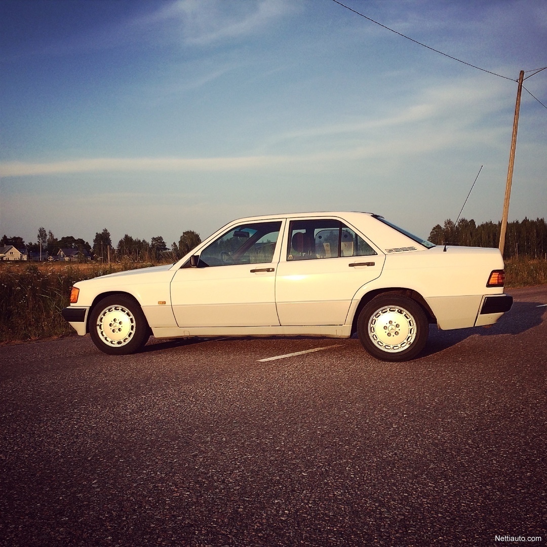 Mercedes-Benz 190