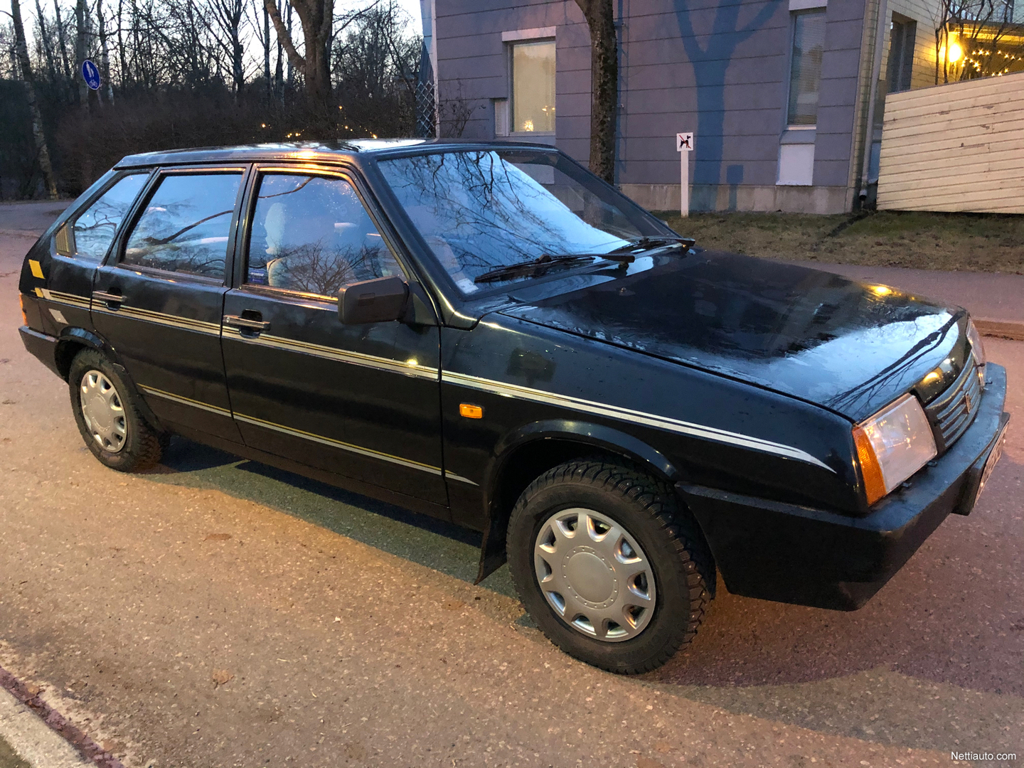 Lada Samara