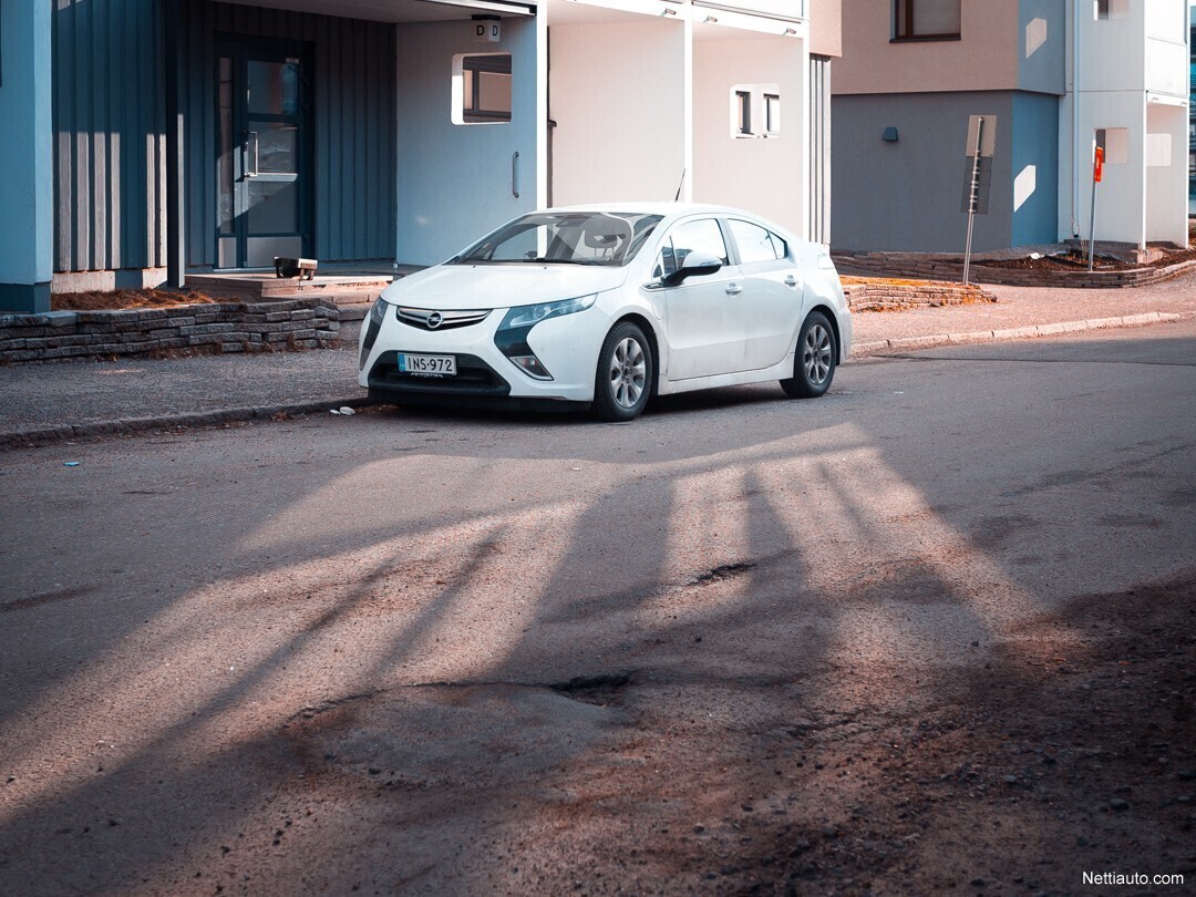Opel Ampera