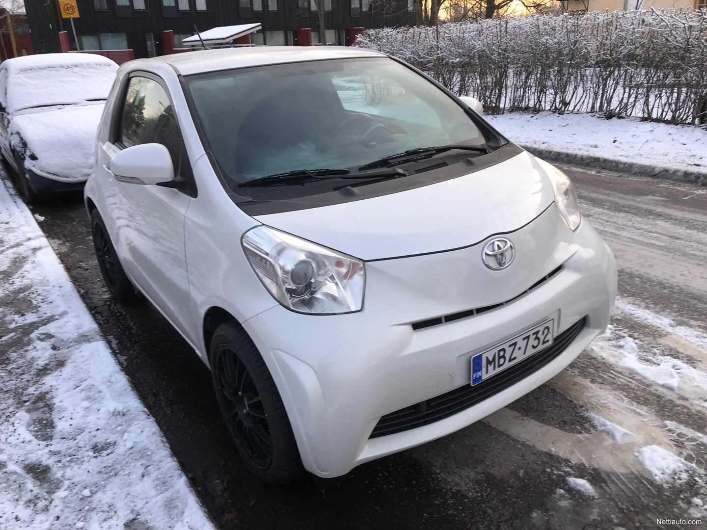 Toyota Iq