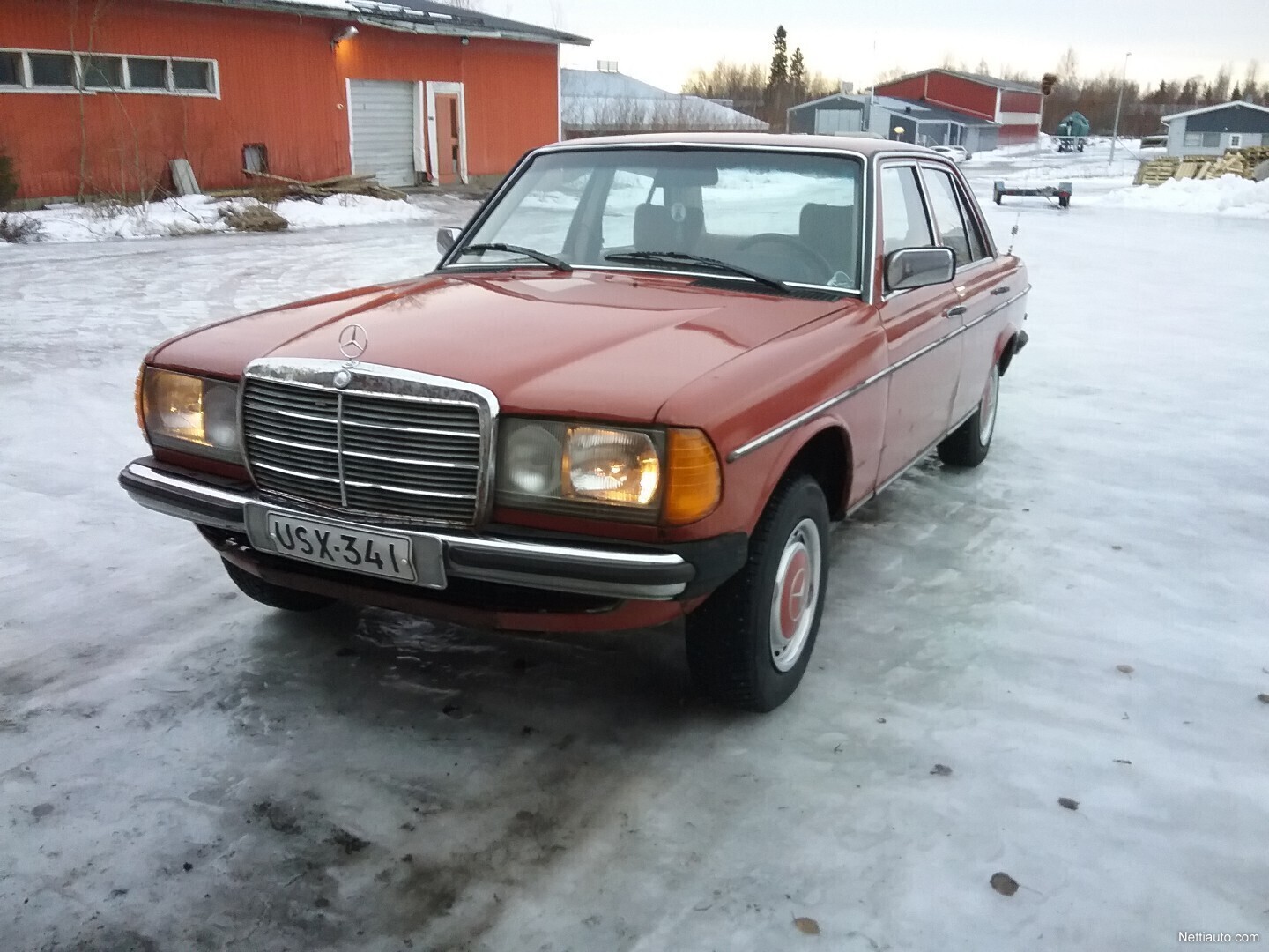 Mercedes-Benz 200