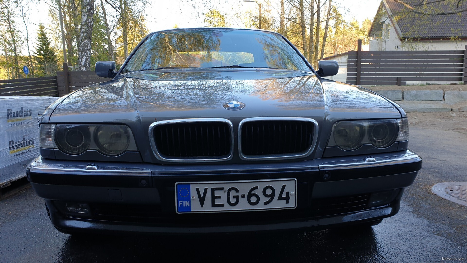BMW 730