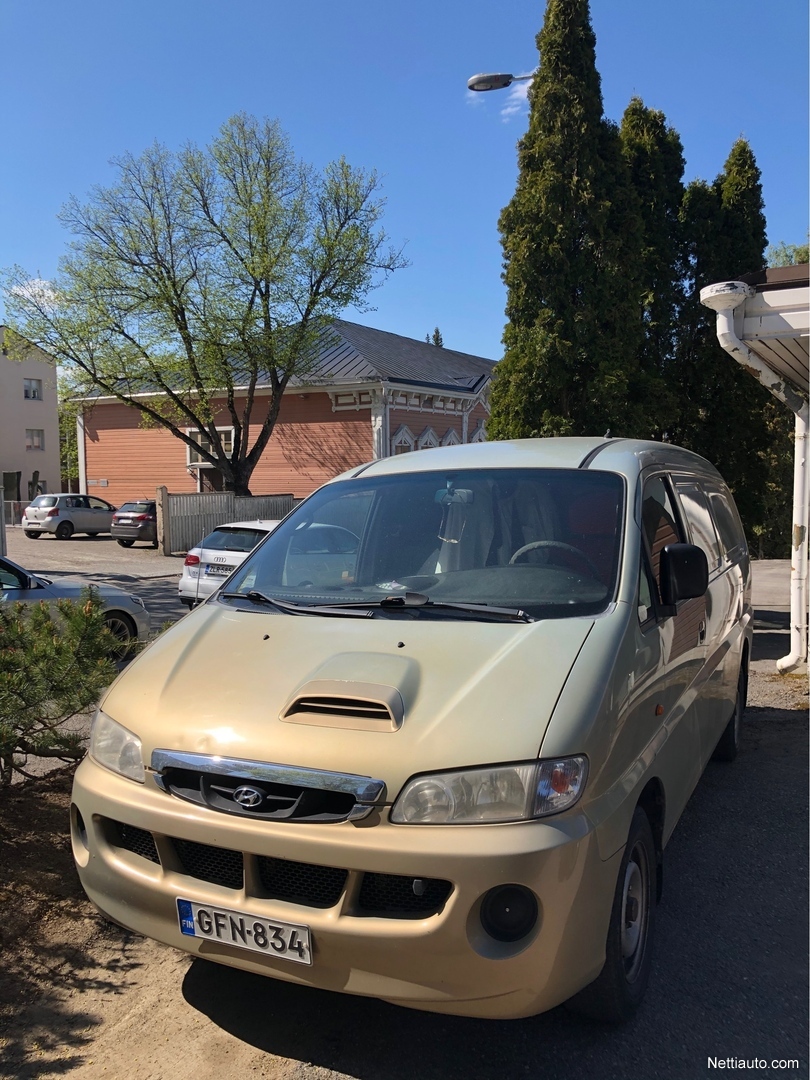 Hyundai H1 Van