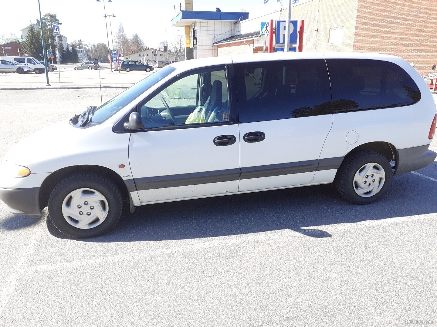Dodge Caravan