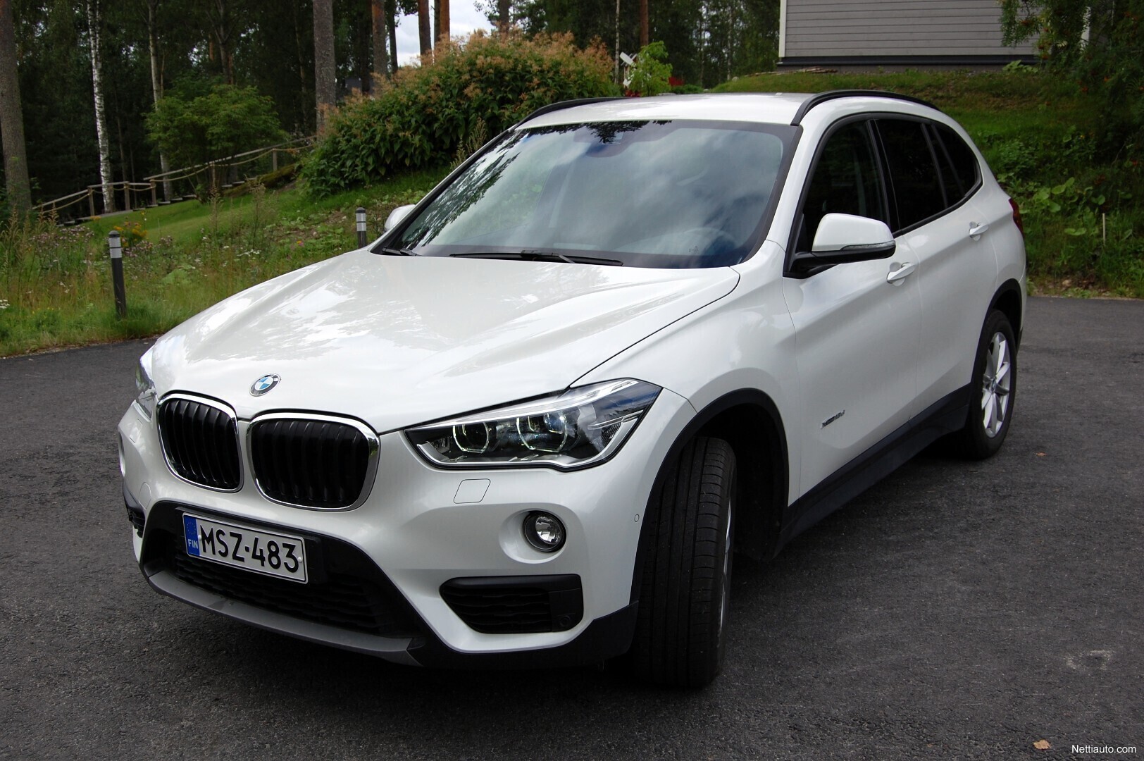 BMW X1