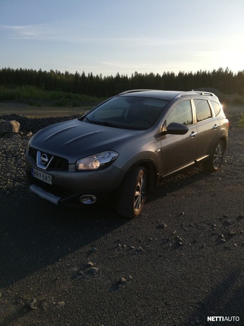 Nissan Qashqai+2