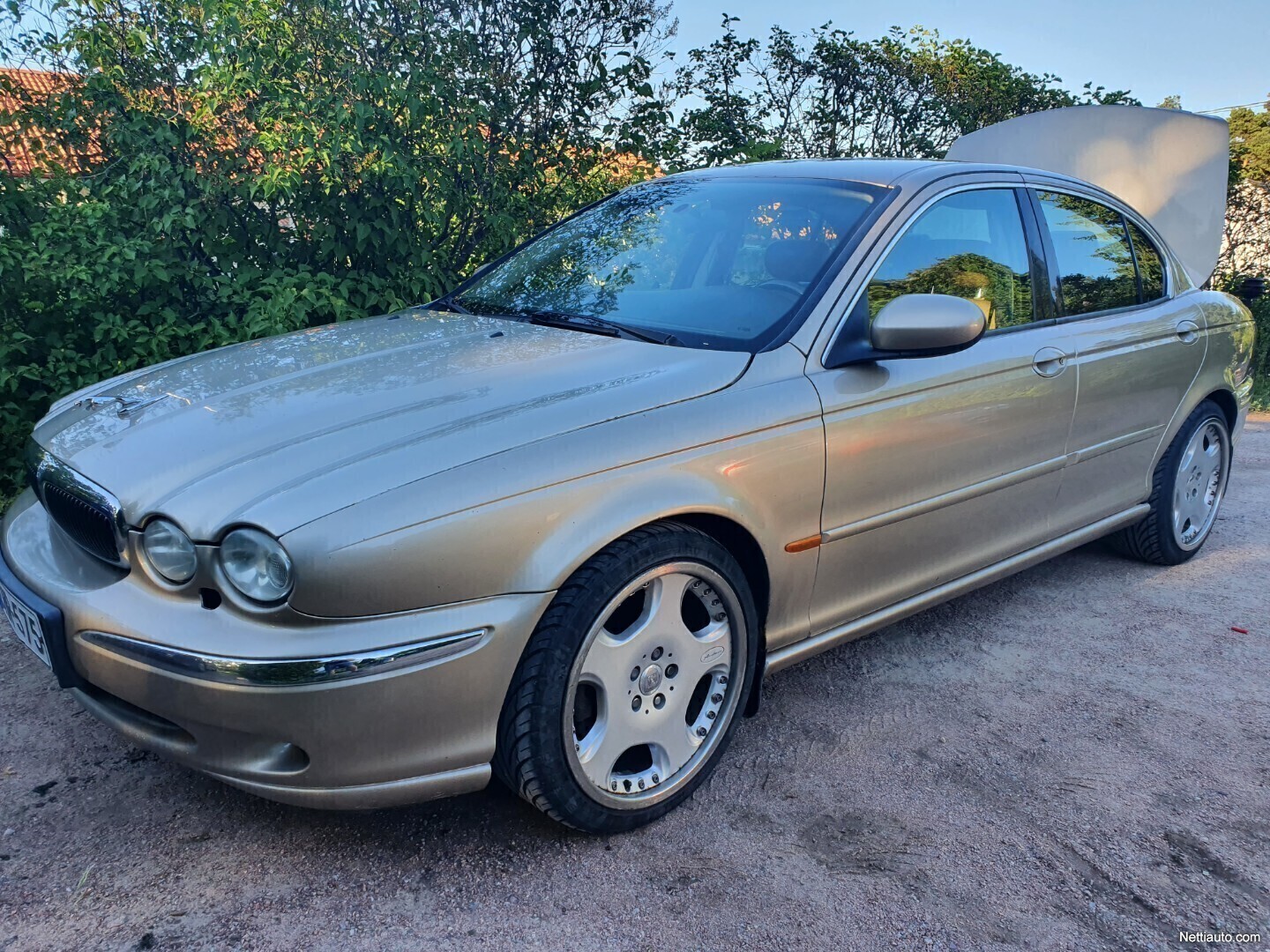 Jaguar X-type
