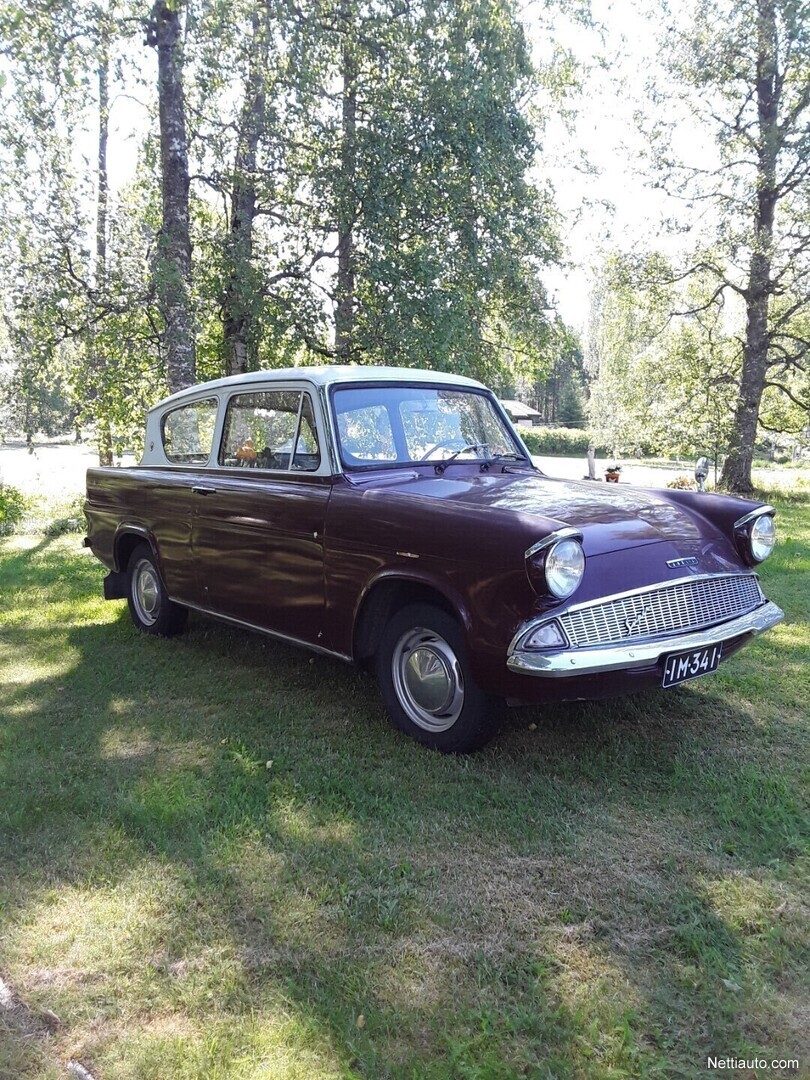 Ford Anglia