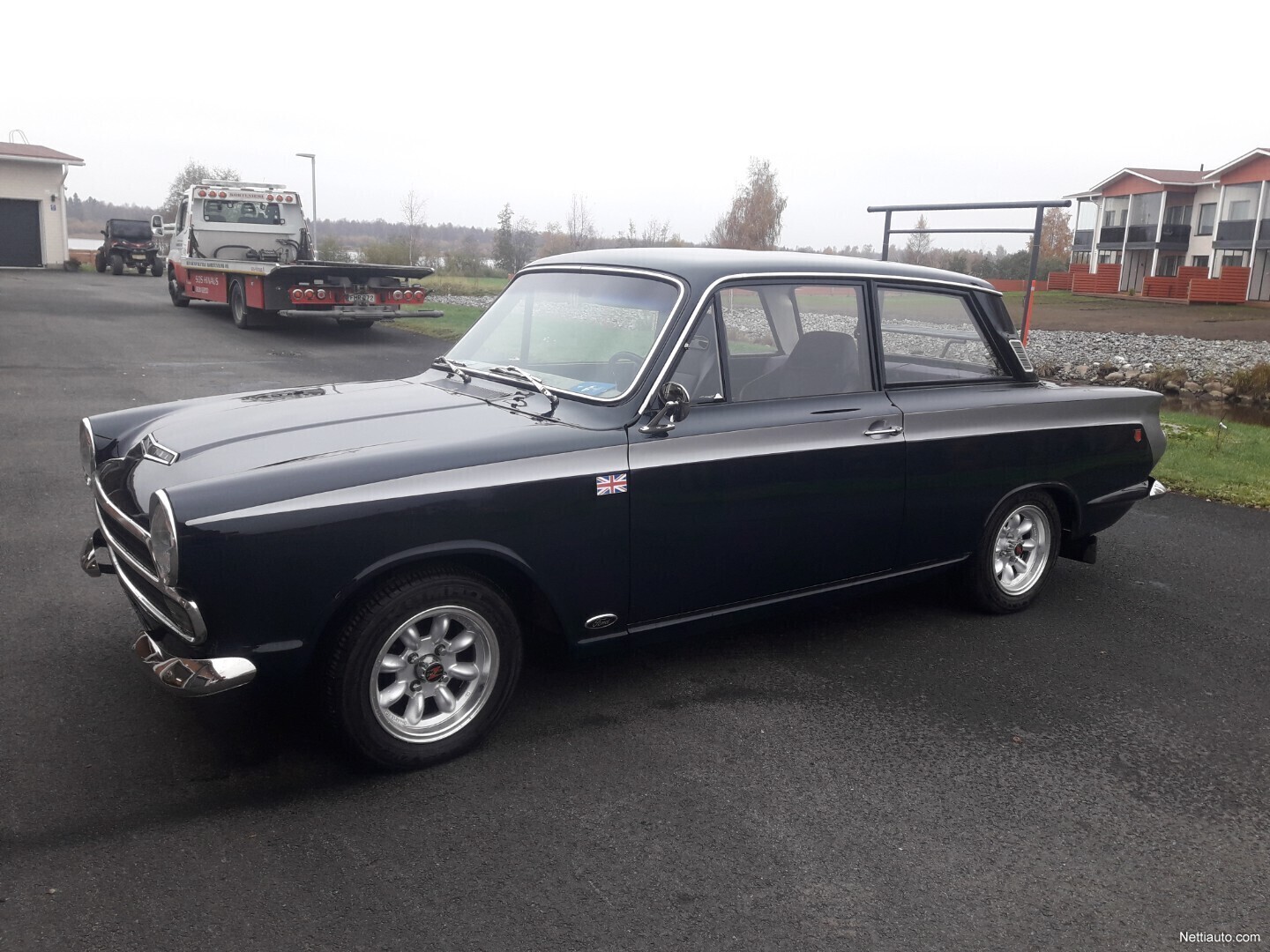 Ford Cortina