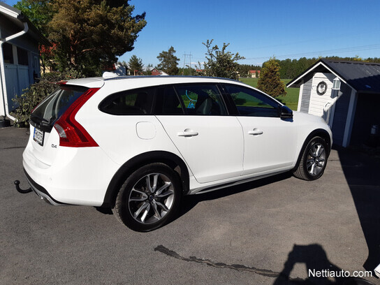 Volvo V60 Cross Country