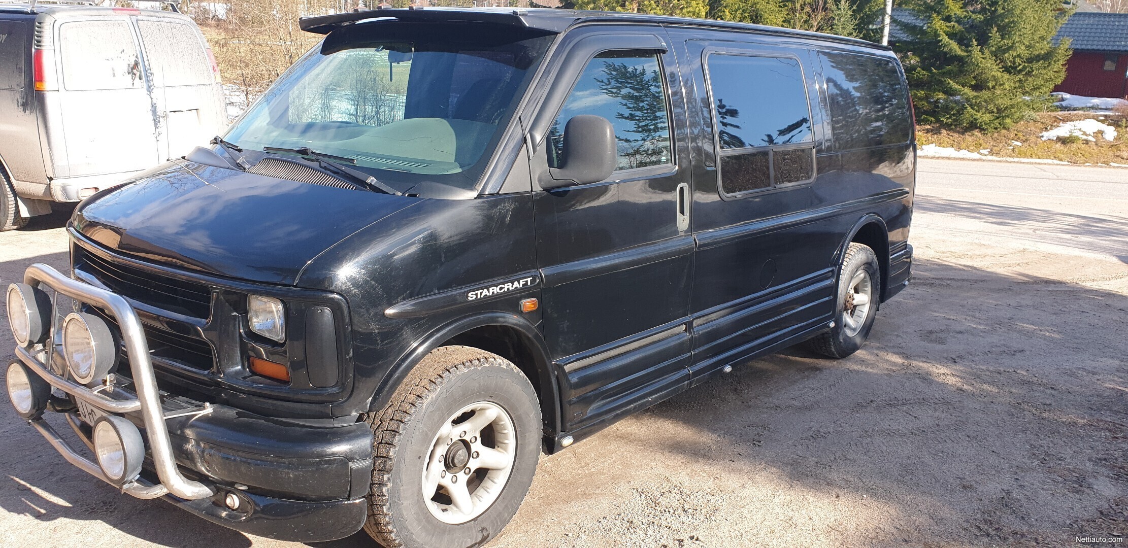 Chevrolet Express 2500