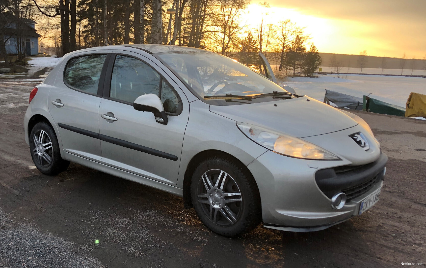 Peugeot 207