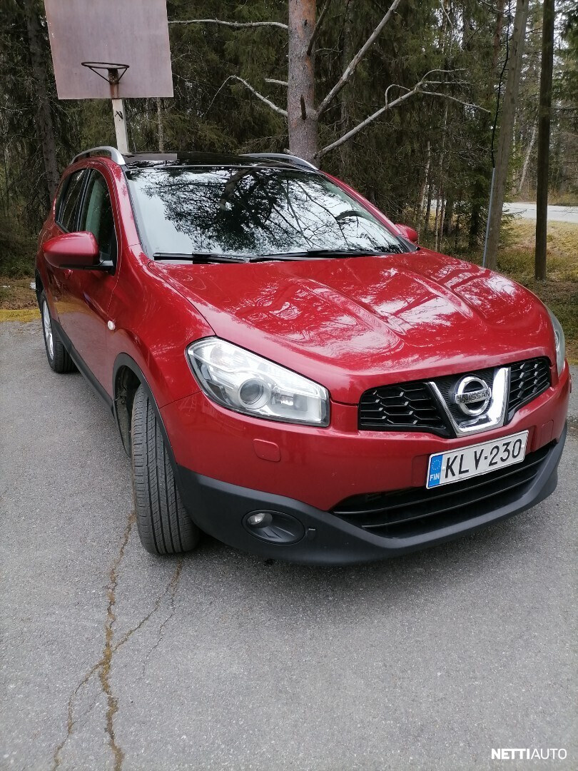 Nissan Qashqai+2