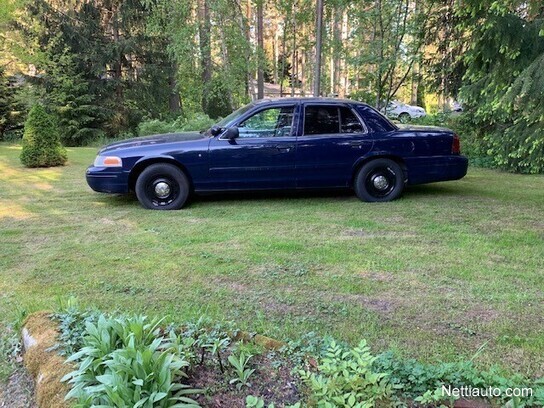 Ford Crown Victoria