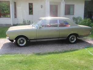 Opel Commodore