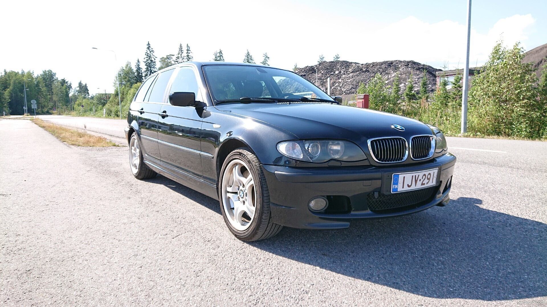 BMW 330