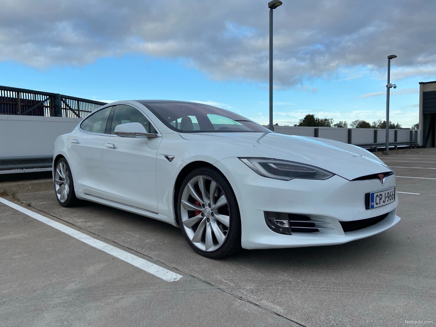 Tesla Model S